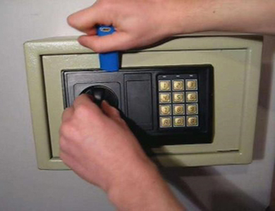 阿克塞24小时上门开锁公司