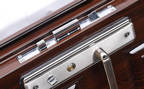 阿克塞24小时上门开锁公司